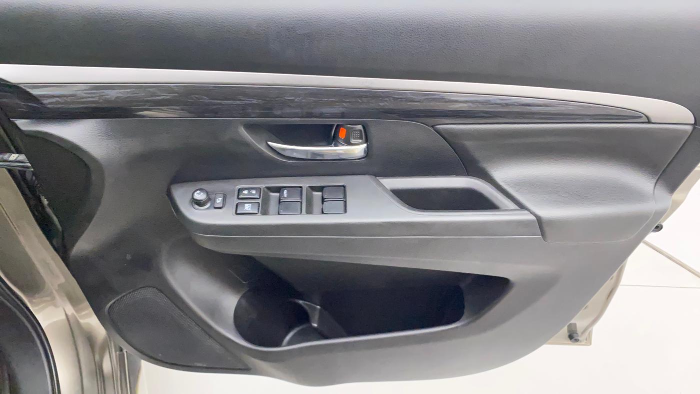 2019 Maruti XL6 ZETA MT, Petrol, Manual, 56,175 km, Driver Side Door Panels Control