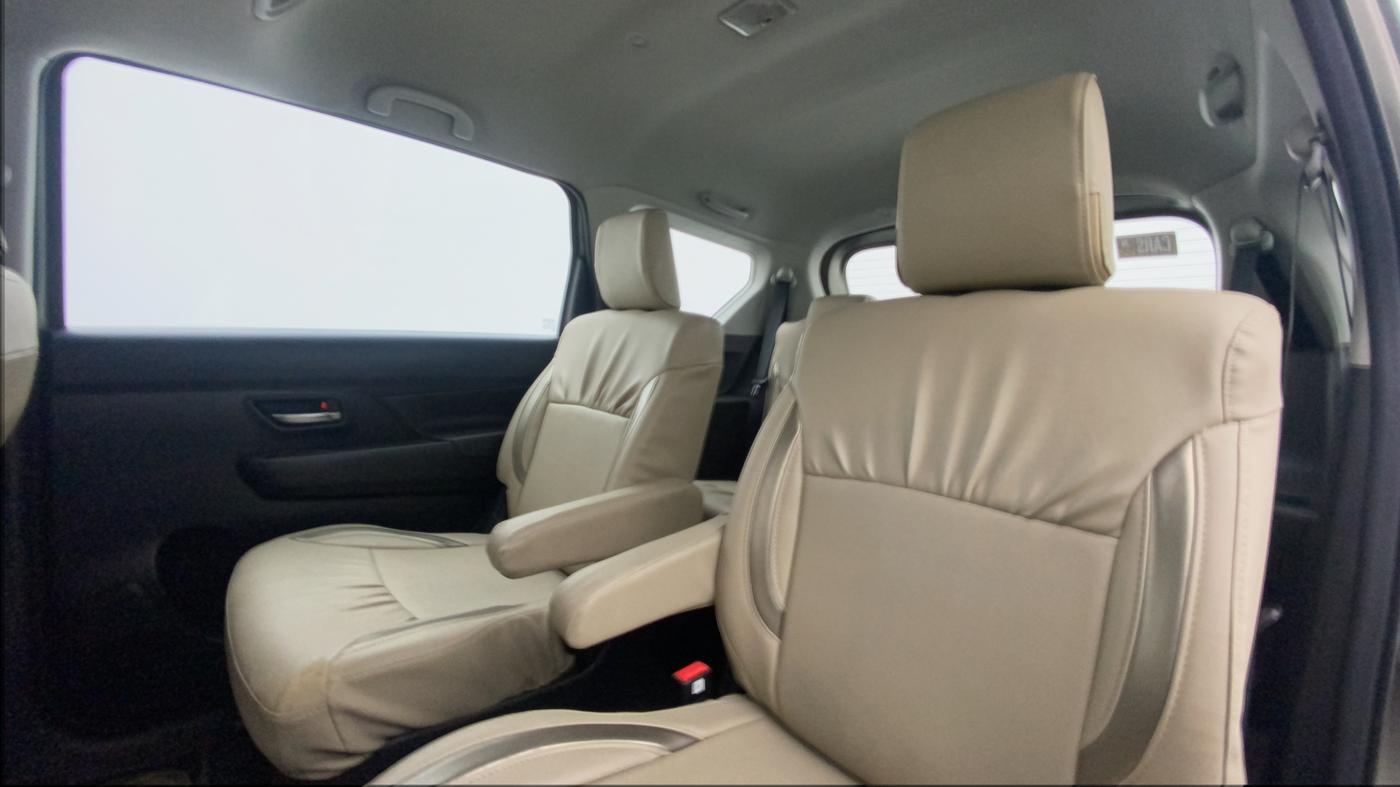 2019 Maruti XL6 ZETA MT, Petrol, Manual, 56,175 km, Right Side Rear Door Cabin