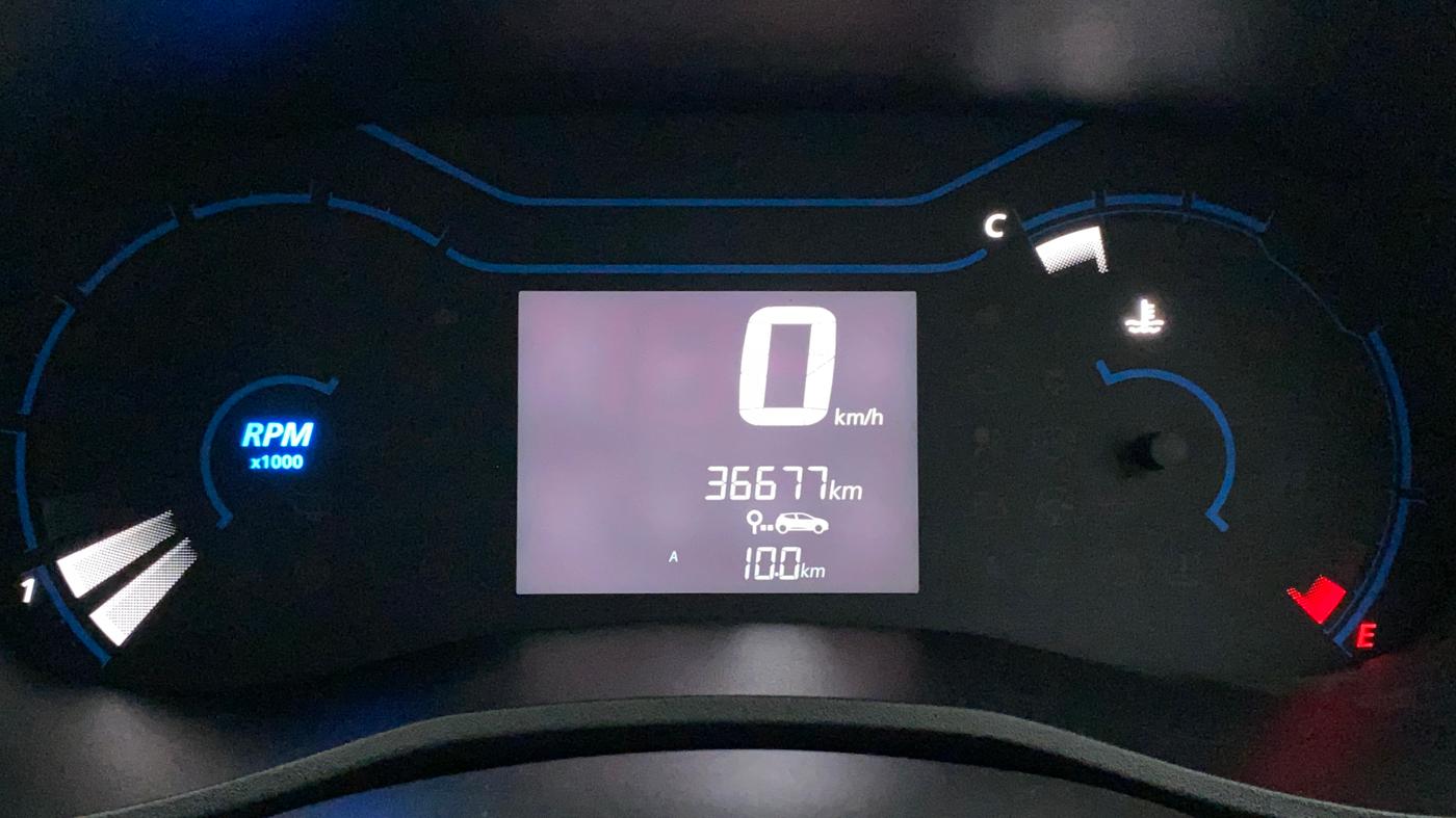 2021 Renault Kwid RXT 1.0 (O), Petrol, Manual, 36,757 km, Odometer Image