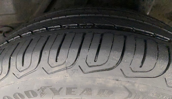 2015 Honda Amaze 1.2L I-VTEC S, Petrol, Manual, 58,409 km, Left Rear Tyre Tread
