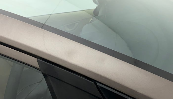 2015 Honda Amaze 1.2L I-VTEC S, Petrol, Manual, 58,409 km, Right A pillar - Slightly dented