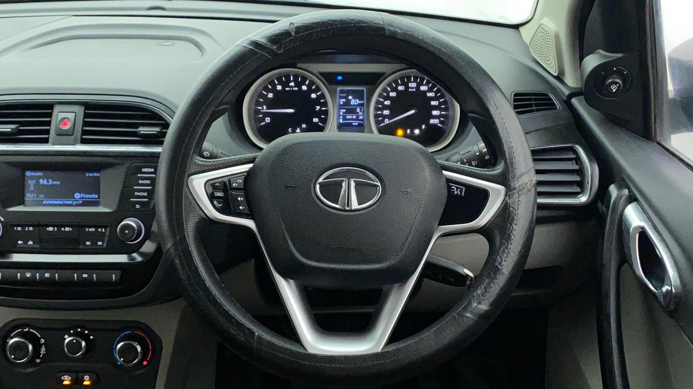 2017 Tata Tiago XZ PETROL, Petrol, Manual, 63,567 km, Steering Wheel Close Up