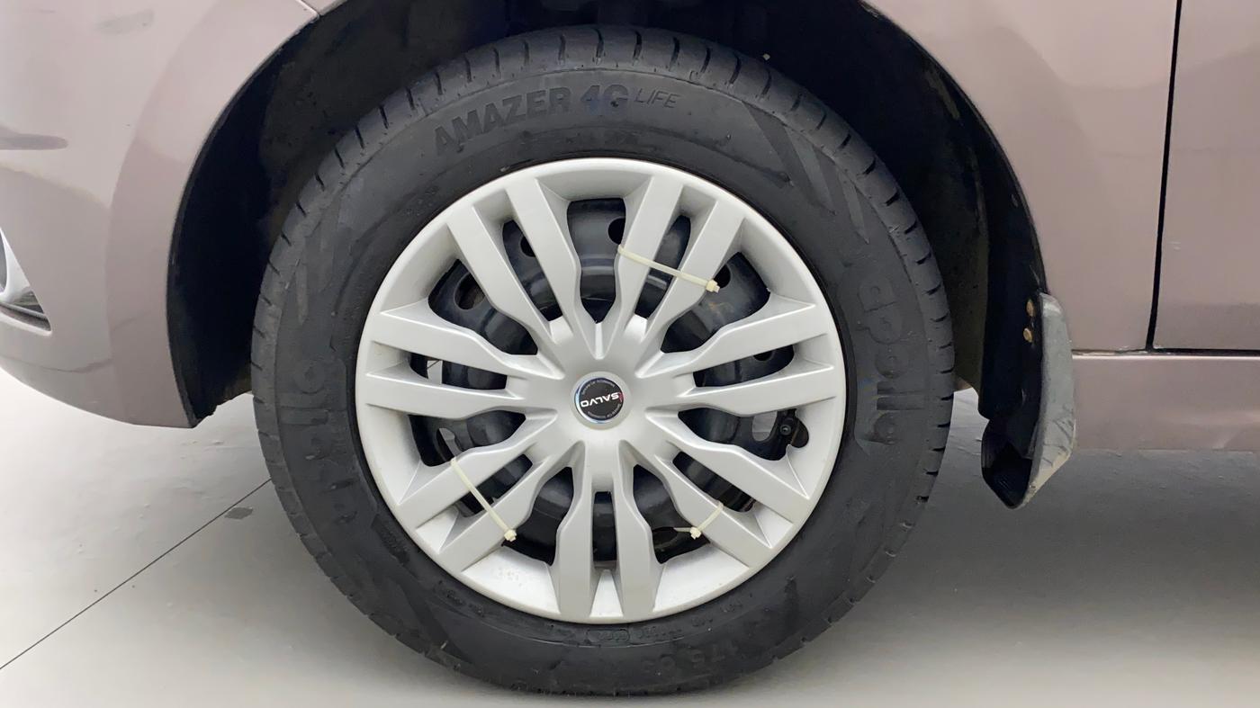 2017 Tata Tiago XZ PETROL, Petrol, Manual, 63,567 km, Left Front Wheel