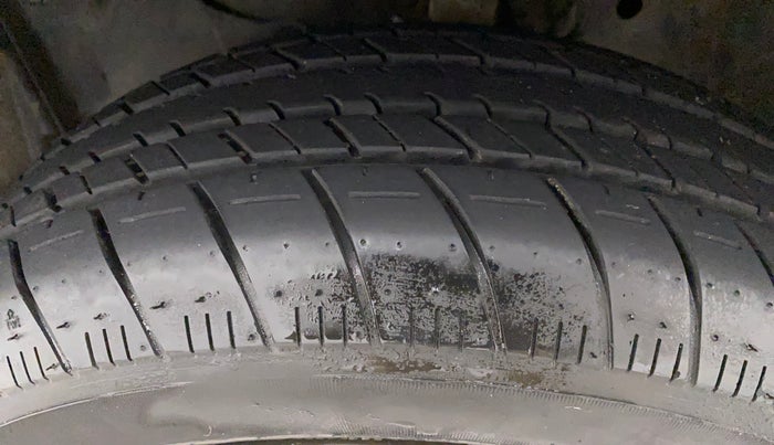 2018 Honda Amaze 1.2L I-VTEC S, Petrol, Manual, 72,209 km, Left Front Tyre Tread