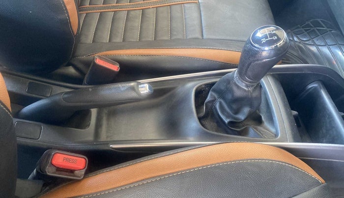 2019 Maruti Baleno ZETA PETROL 1.2, Petrol, Manual, 88,948 km, Gear Lever