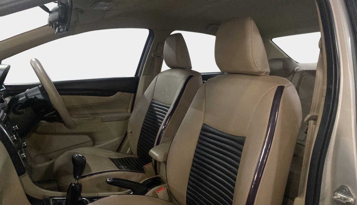 2015 Maruti Ciaz VXI+, Petrol, Manual, 81,730 km, Right Side Front Door Cabin