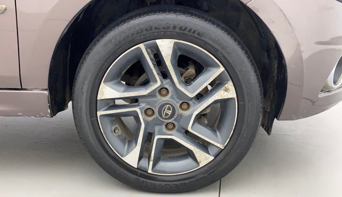 2018 Tata TIGOR XZA PETROL, Petrol, Automatic, 44,882 km, Right Front Wheel