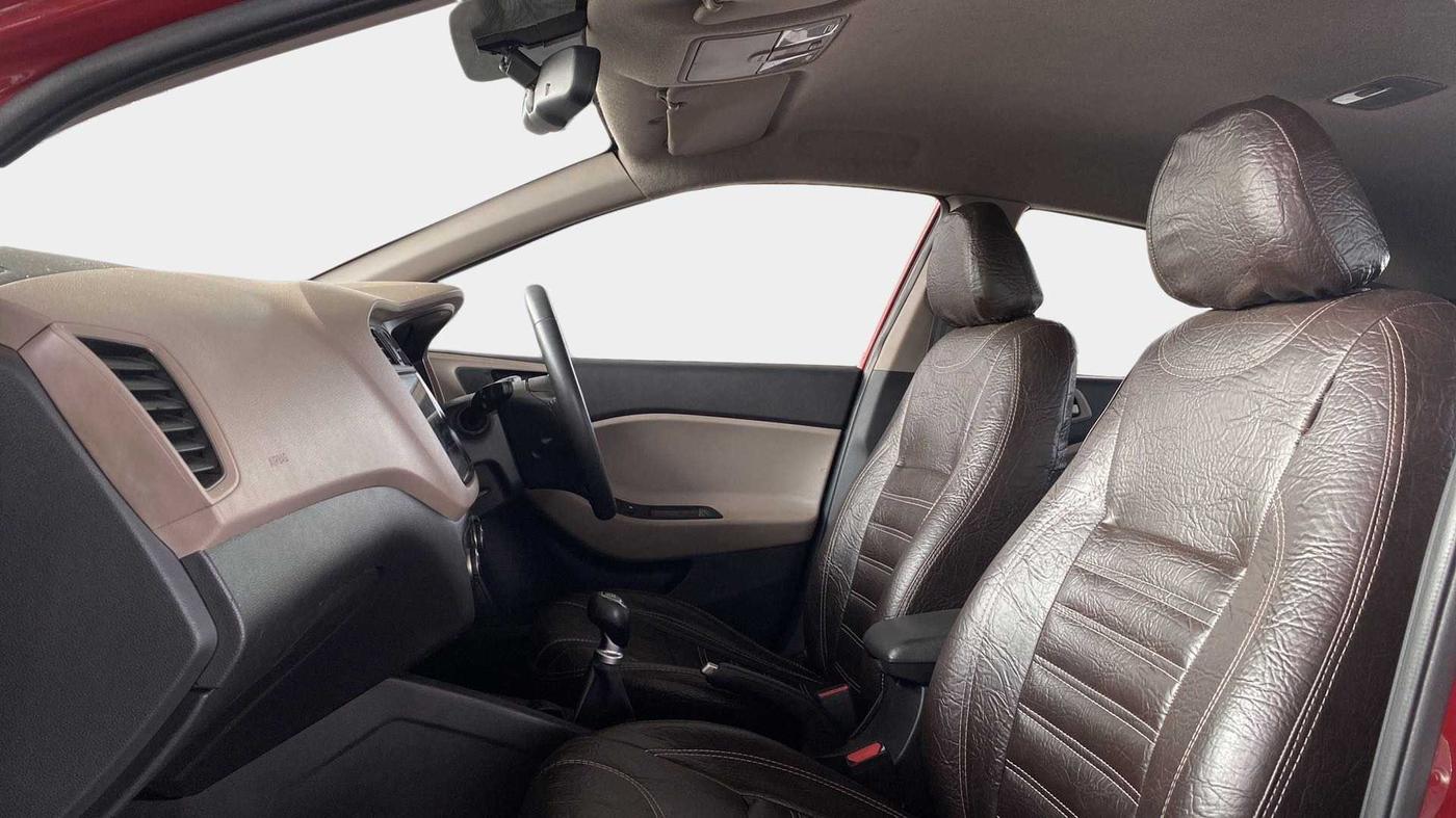 2015 Hyundai Elite i20 ASTA 1.2, Petrol, Manual, 67,716 km, Right Side Front Door Cabin