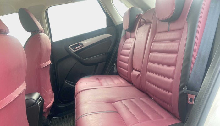 2022 Toyota URBAN CRUISER PREMIUM GRADE MT, Petrol, Manual, 19,119 km, Right Side Rear Door Cabin