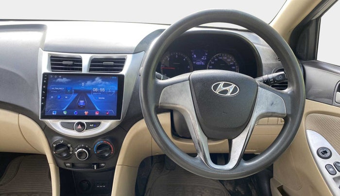 2013 Hyundai Verna FLUIDIC 1.4 CRDI, Diesel, Manual, 1,00,369 km, Steering Wheel Close Up