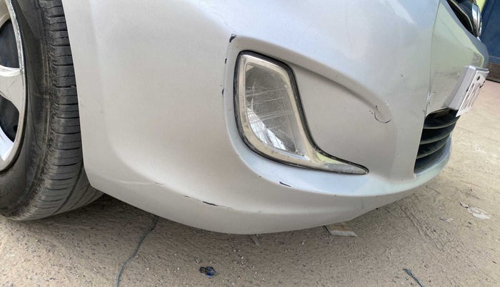 2013 Hyundai Verna FLUIDIC 1.4 CRDI, Diesel, Manual, 1,00,369 km, Front bumper - Minor scratches
