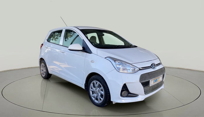 2017 Hyundai Grand i10 MAGNA 1.2 KAPPA VTVT, Petrol, Manual, 41,400 km, Right Front Diagonal