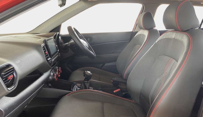 2019 Hyundai VENUE SX 1.0 TURBO DUAL TONE, Petrol, Manual, 20,561 km, Right Side Front Door Cabin