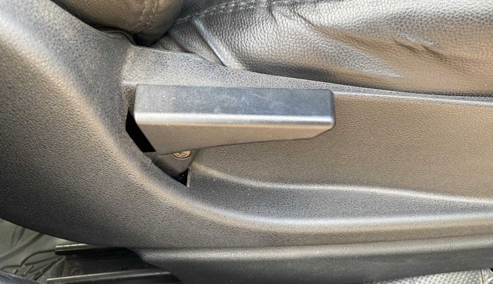 2018 Tata NEXON XE PETROL, Petrol, Manual, 16,500 km, Driver Side Adjustment Panel