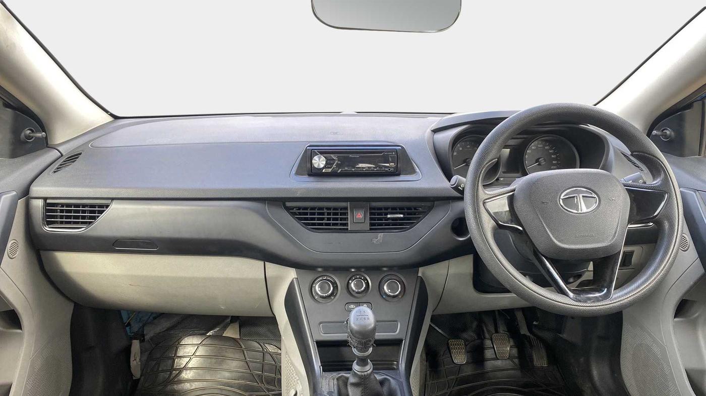 2018 Tata NEXON XE PETROL, Petrol, Manual, 16,500 km, Dashboard