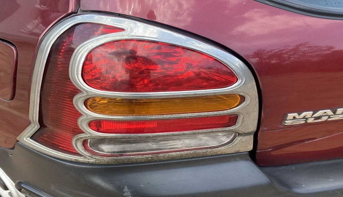 2011 Maruti Alto LXI, Petrol, Manual, 33,632 km, Left tail light - Minor damage