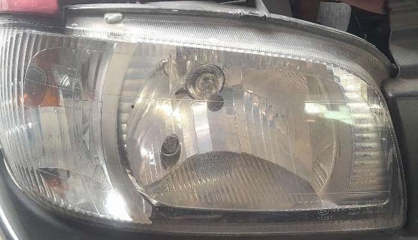 2011 Maruti Alto LXI, Petrol, Manual, 33,632 km, Right headlight - Minor scratches
