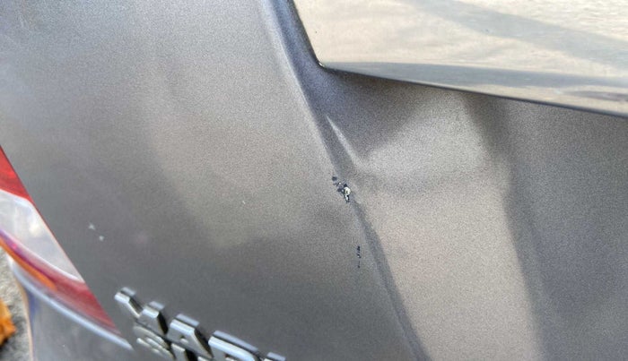 2017 Maruti Wagon R 1.0 VXI AMT, Petrol, Automatic, 42,547 km, Dicky (Boot door) - Slightly dented