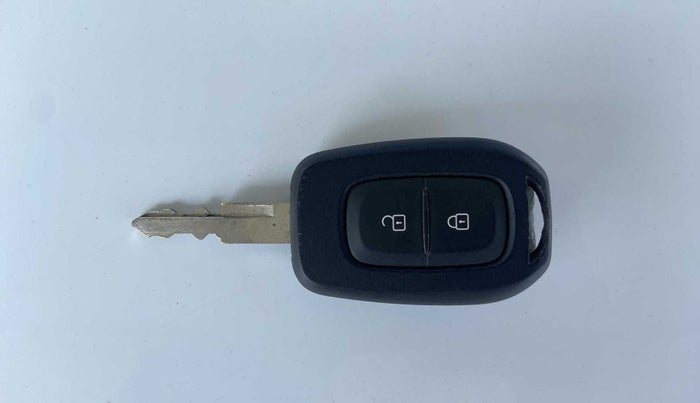 2023 Renault Kwid RXL 1.0 (O), Petrol, Manual, 5,397 km, Key Close Up
