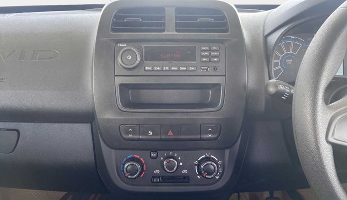 2023 Renault Kwid RXL 1.0 (O), Petrol, Manual, 5,397 km, Infotainment System
