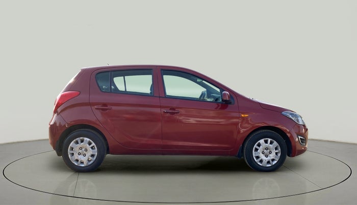 2013 Hyundai i20 MAGNA 1.4 CRDI, Diesel, Manual, 65,736 km, Right Side View