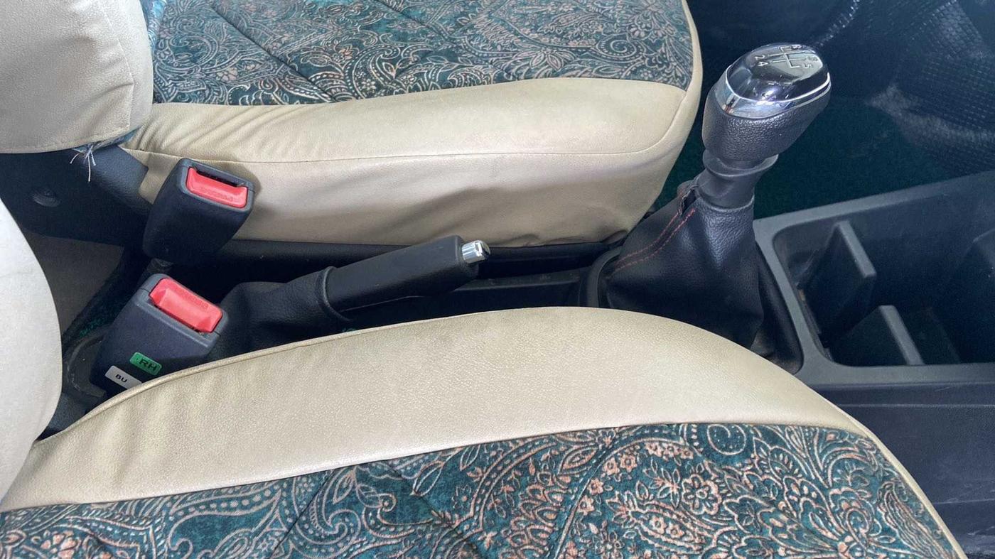 2020 Renault Kwid RXT 1.0 (O), Petrol, Manual, 35,754 km, Gear Lever
