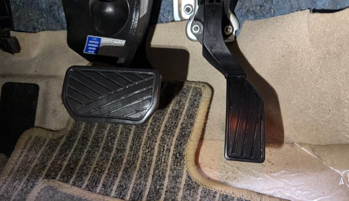2023 Maruti Ciaz ZETA AT 1.5  SHVS PETROL, Petrol, Automatic, 31,540 km, Pedals