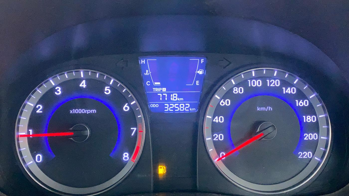 2013 Hyundai Verna FLUIDIC 1.6 EX VTVT, Petrol, Manual, 32,655 km, Odometer Image