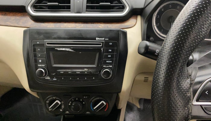 2017 Maruti Dzire VXI, Petrol, Manual, 58,442 km, Infotainment system - Display is damaged