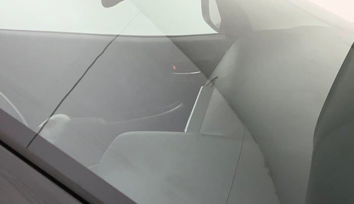 2019 Maruti Baleno ZETA CVT PETROL 1.2, Petrol, Automatic, 46,744 km, Front windshield - Minor spot on windshield