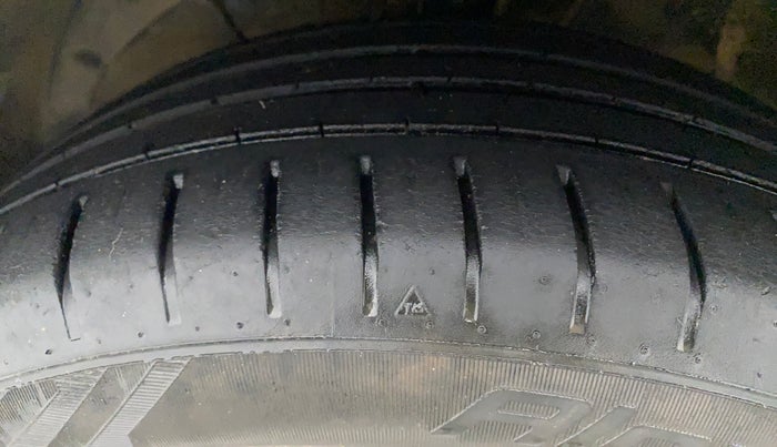 2019 Maruti Baleno ZETA CVT PETROL 1.2, Petrol, Automatic, 46,744 km, Left Front Tyre Tread