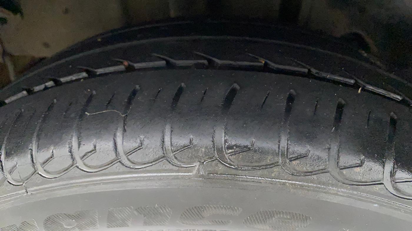 2018 Tata Tiago XZA PETROL, Petrol, Automatic, 22,679 km, Right Rear Tyre Tread