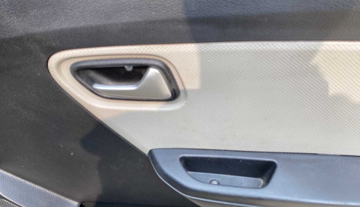 2020 Maruti Alto VXI, Petrol, Manual, 40,653 km, Driver Side Door Panels Control