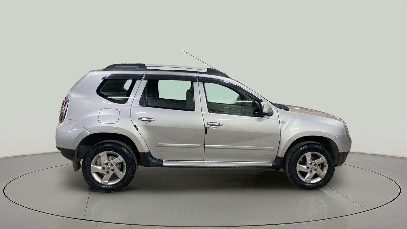 2012 Renault Duster 110 PS RXZ DIESEL, Diesel, Manual, 83,804 km, Right Side View