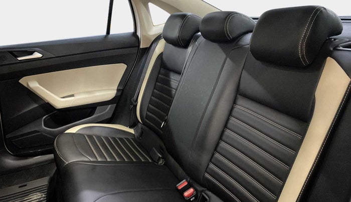 2022 Volkswagen VIRTUS COMFORTLINE TSI 1.0 MT, Petrol, Manual, 8,244 km, Right Side Rear Door Cabin
