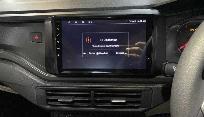 2022 Volkswagen VIRTUS COMFORTLINE TSI 1.0 MT, Petrol, Manual, 8,244 km, Infotainment system - AM/FM Radio - Not Working