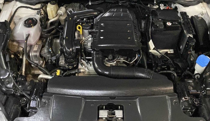 2022 Volkswagen VIRTUS COMFORTLINE TSI 1.0 MT, Petrol, Manual, 8,244 km, Open Bonet