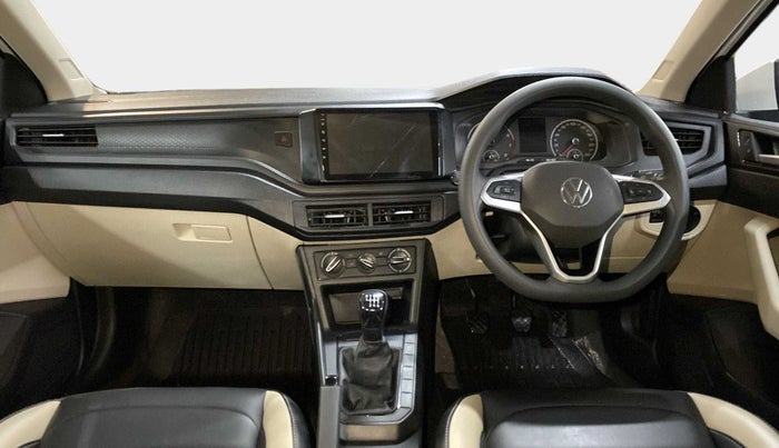 2022 Volkswagen VIRTUS COMFORTLINE TSI 1.0 MT, Petrol, Manual, 8,244 km, Dashboard