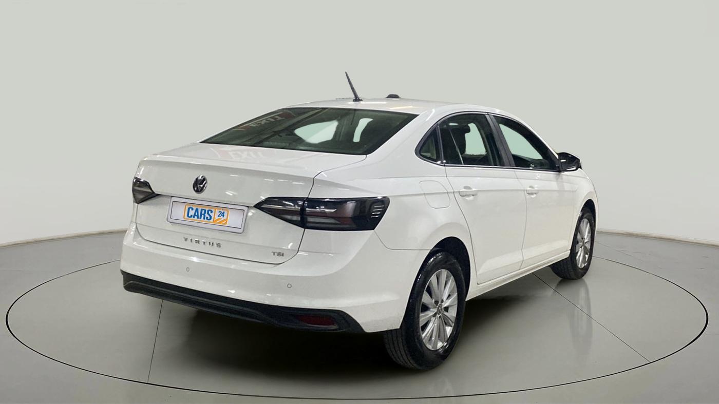 2022 Volkswagen VIRTUS COMFORTLINE TSI 1.0 MT, Petrol, Manual, 8,244 km, Right Back Diagonal
