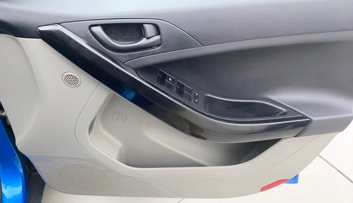 2019 Tata NEXON XM PETROL, Petrol, Manual, 37,294 km, Driver Side Door Panels Control