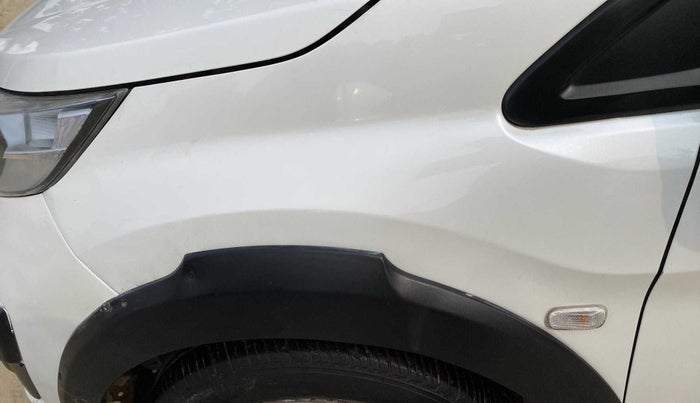 2018 Honda BR-V 1.5L I- DTEC S, Diesel, Manual, 98,950 km, Left fender - Slightly dented