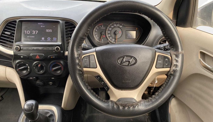 2018 Hyundai NEW SANTRO SPORTZ MT, CNG, Manual, 42,199 km, Steering Wheel Close Up