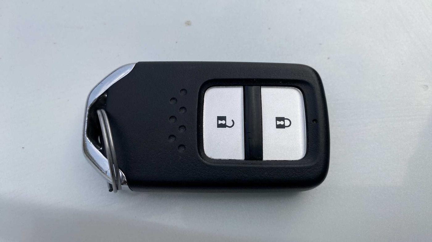 2021 Honda WR-V 1.5L I-DTEC VX MT, Diesel, Manual, 33,973 km, Key Close Up