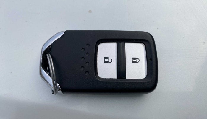 2021 Honda WR-V 1.5L I-DTEC VX MT, Diesel, Manual, 33,973 km, Key Close Up