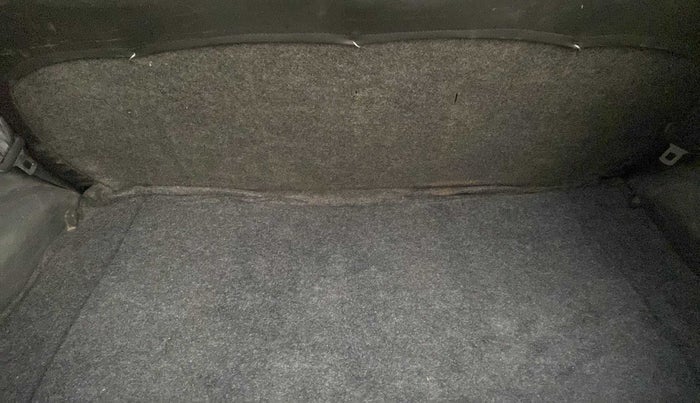 2018 Maruti Alto 800 LXI, Petrol, Manual, 76,911 km, Boot Inside