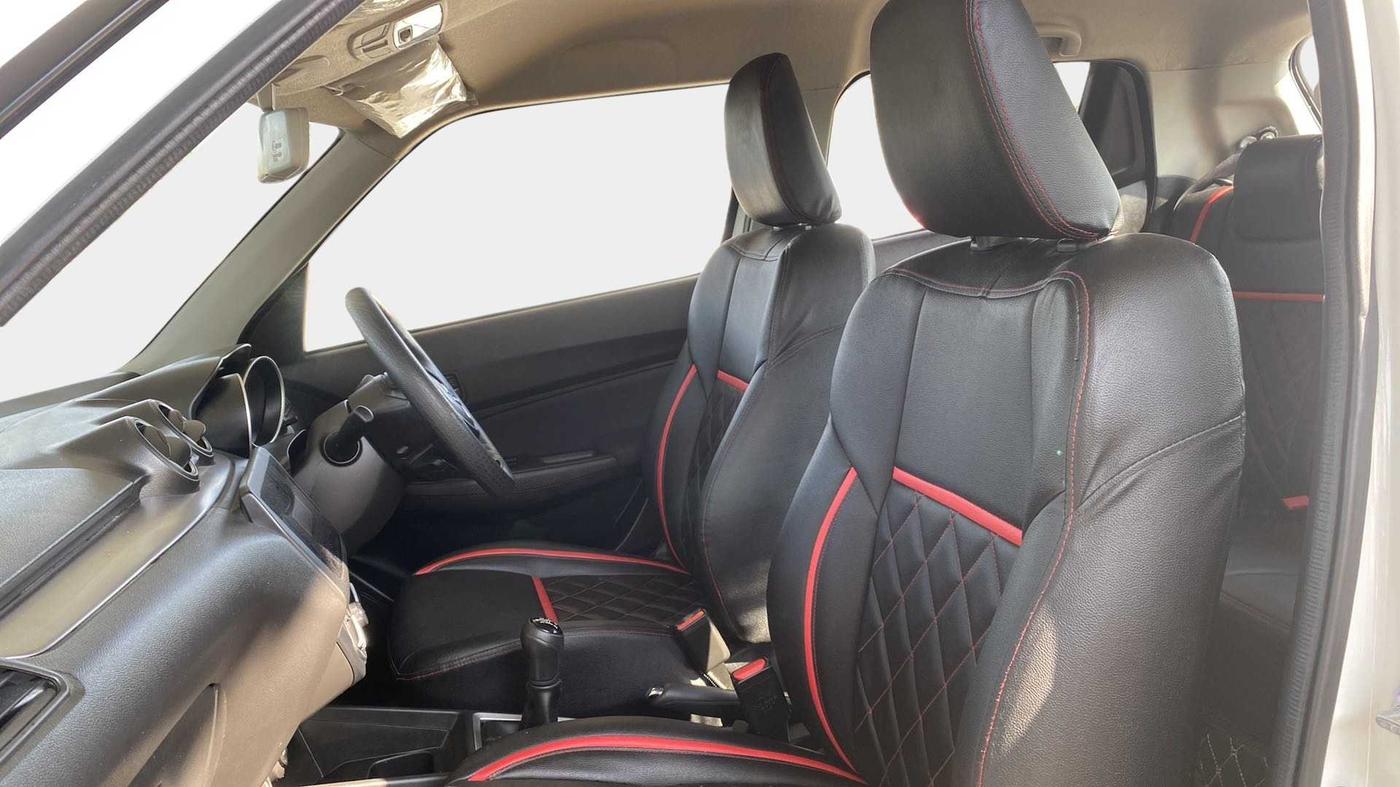 2021 Maruti Swift VXI, Petrol, Manual, 5,546 km, Right Side Front Door Cabin