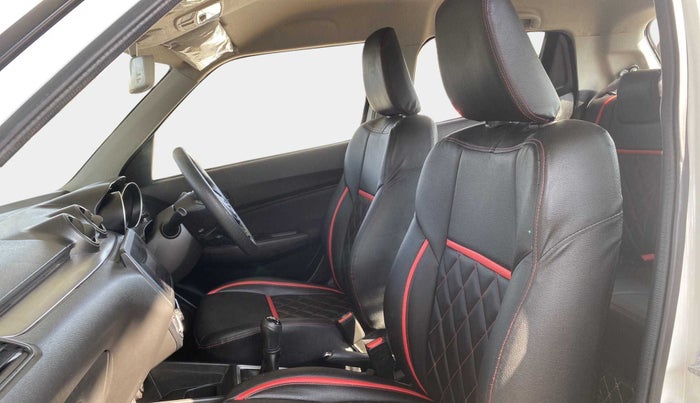 2021 Maruti Swift VXI, Petrol, Manual, 5,546 km, Right Side Front Door Cabin