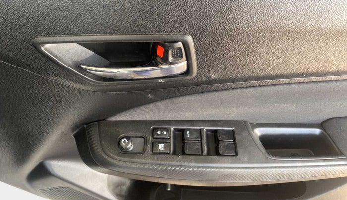 2021 Maruti Swift VXI, Petrol, Manual, 5,546 km, Driver Side Door Panels Control