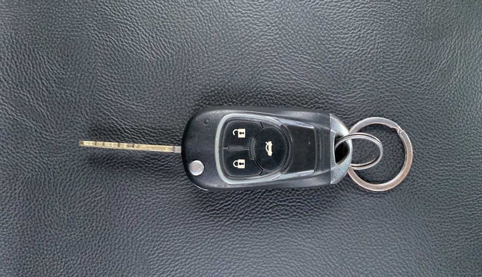 2014 Maruti Ritz ZXI, Petrol, Manual, 83,556 km, Key Close Up