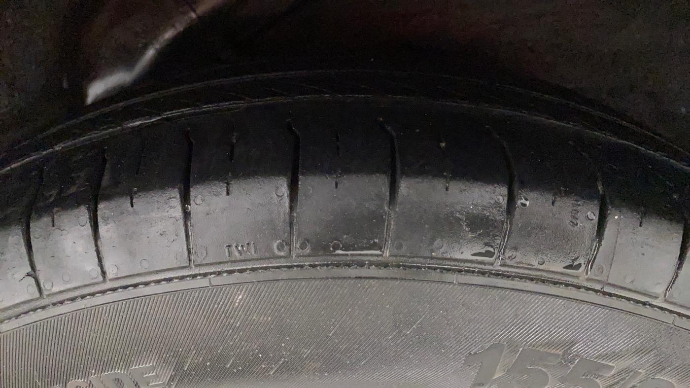 2012 Hyundai i10 MAGNA 1.2, Petrol, Manual, 93,728 km, Left Rear Tyre Tread